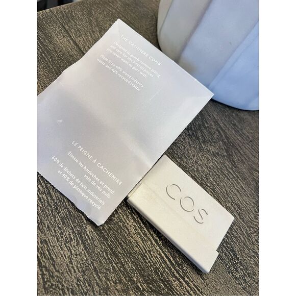 COS CASHMERE COMB - Picture 1 of 6